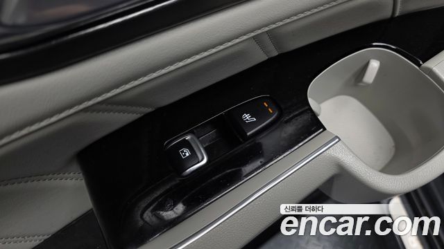 Kia Sorento (IV) HEV 1.6 2WD Gravity 2023 — фото 28