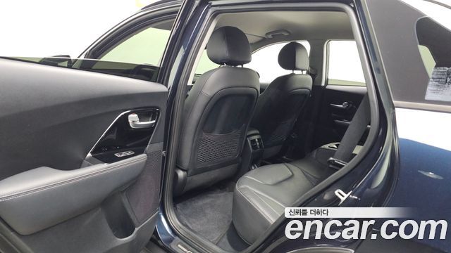 Kia Niro EV Noblesse 2020 — фото 15