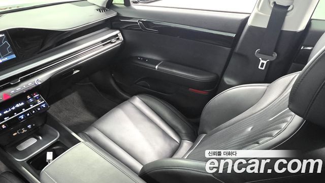 Hyundai Grandeur Hybrid (GN7) Premium 2023 — фото 17