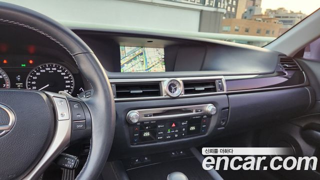 Lexus GS350 Supreme L10 2013 — фото 17