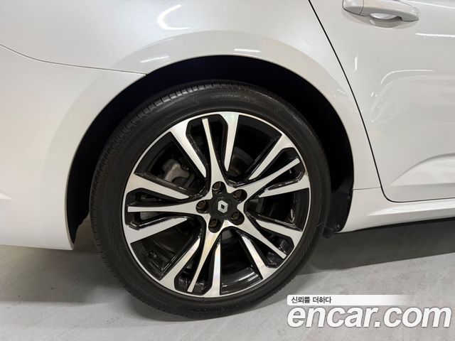 Renault Korea SM6 2.0 GDe RE 2016 — фото 9