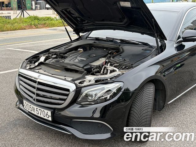 Mercedes-Benz E-Class (W213) E300 4MATIC Exclusive 2019 — фото 24