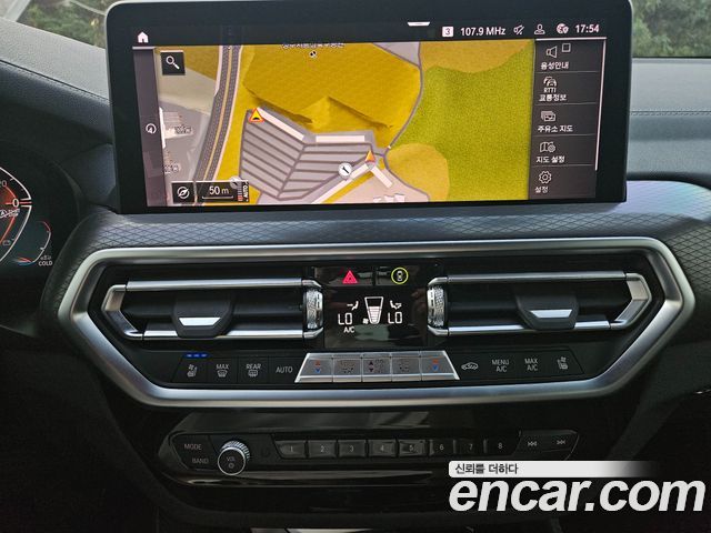 BMW X4 (G02) xDrive20d M Sport 2024 — фото 9