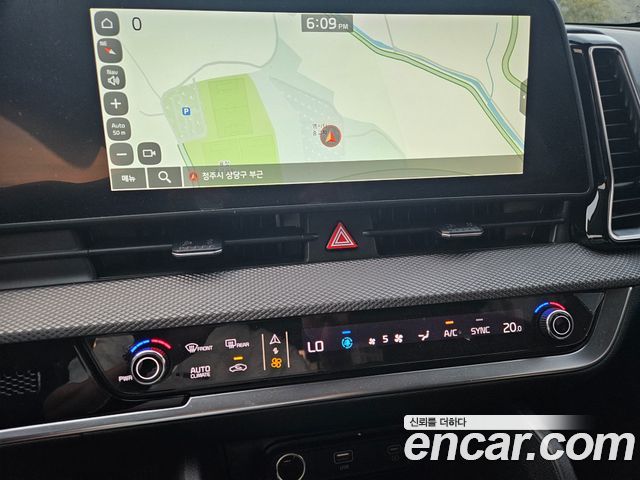 Kia Sportage (V) LPG 2.0 2WD Prestige 2023 — фото 6
