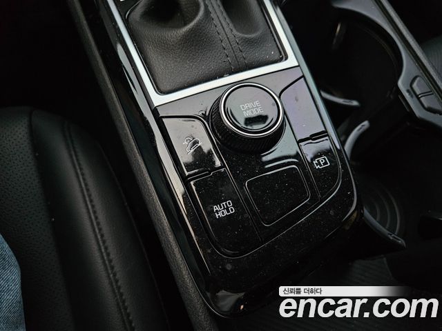 Kia Sportage (V) LPG 2.0 2WD Prestige 2023 — фото 8