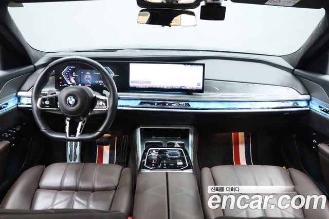 BMW 7 Series (G70) 740i sDrive M Sport 2023 — фото 5