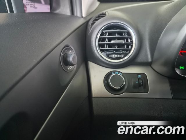 Chevrolet Orlando 1.6 Diesel LS Deluxe 2016 — фото 16