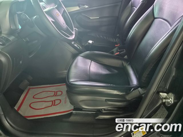 Chevrolet Orlando 1.6 Diesel LS Deluxe 2016 — фото 18