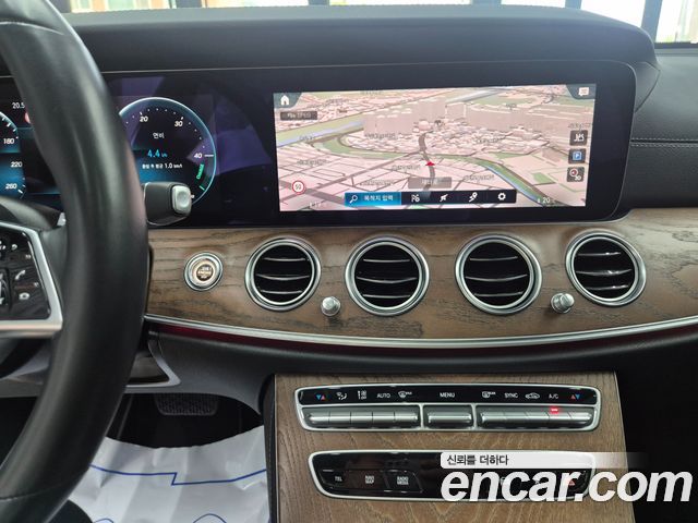 Mercedes-Benz E-Class (W213) E250 Exclusive 2021 — фото 7