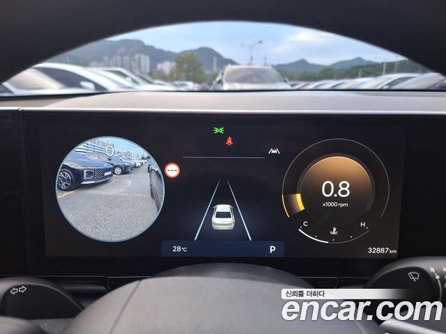 Hyundai Grandeur (GN7) 2,5 Gasoline 2WD Exclusive 2023 — фото 10
