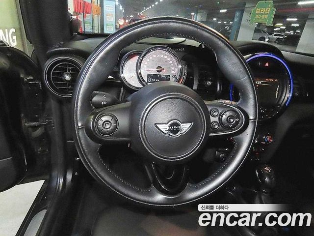 MINI Cooper Standard Third Generation 2018 — фото 8