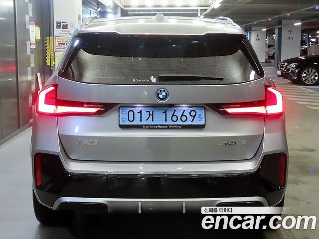 BMW iX1 (U11) xDrive 30 M Sport 2026 — фото 5