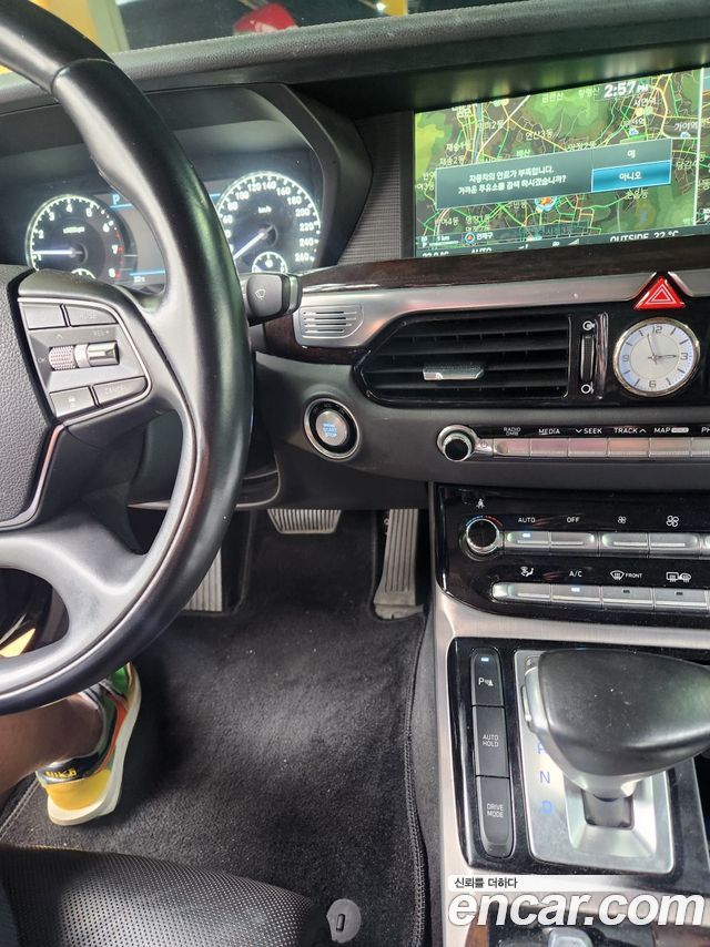Genesis EQ900 3.8 GDI Luxury 2016 — фото 7