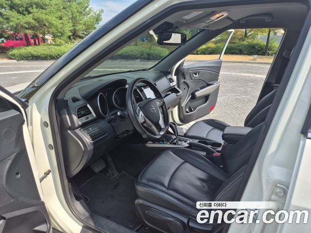 KG Mobility (SsangYong) Tivoli Diesel TX 2WD 2017 — фото 5