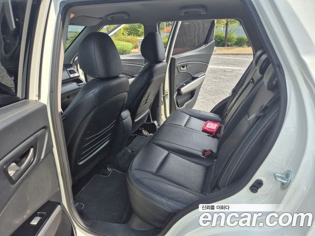 KG Mobility (SsangYong) Tivoli Diesel TX 2WD 2017 — фото 17