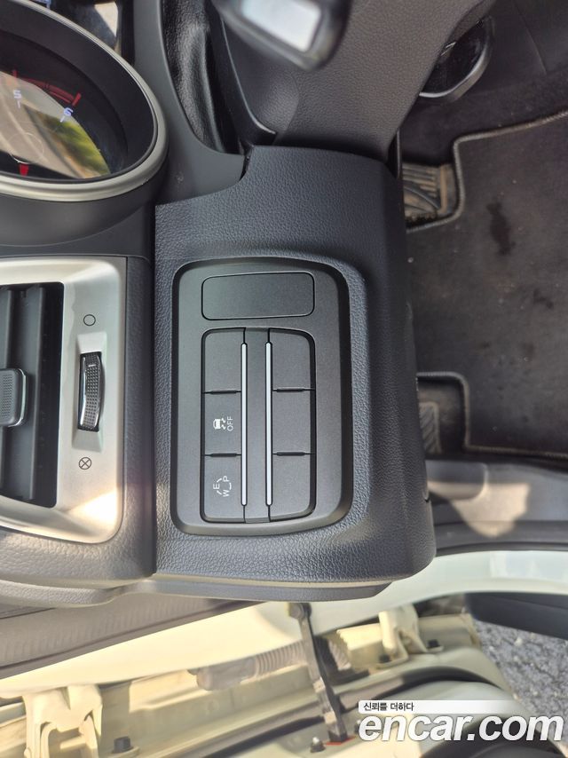 KG Mobility (SsangYong) Tivoli Diesel TX 2WD 2017 — фото 19