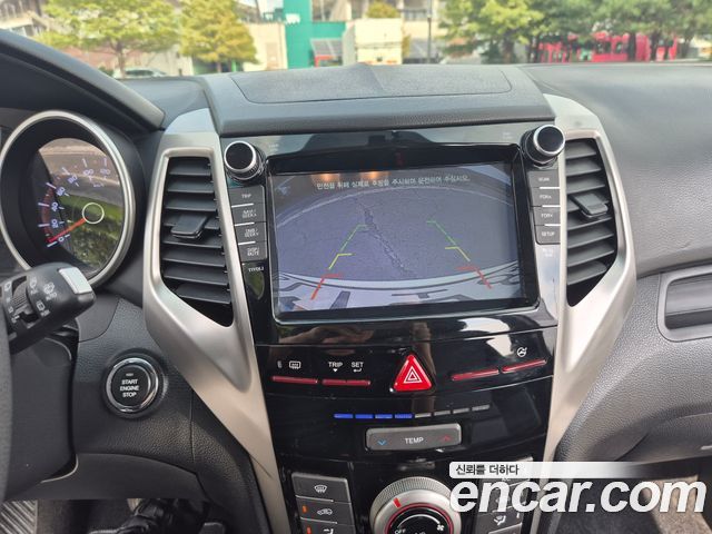 KG Mobility (SsangYong) Tivoli Diesel TX 2WD 2017 — фото 21