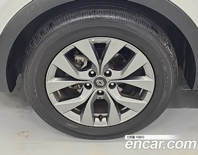 Renault Korea Arkana 1.6 GTe Iconic 2025 — фото 23
