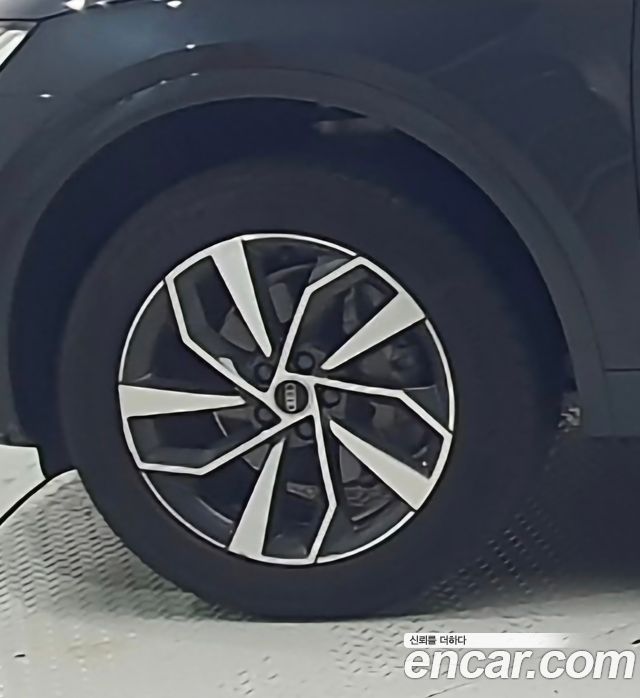 Audi Q5 (FY) 45 TFSI Quattro 2023 — фото 5