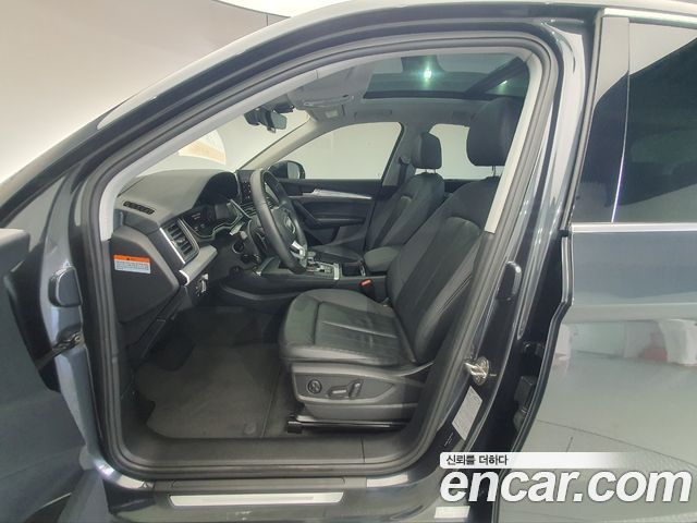 Audi Q5 (FY) 45 TFSI Quattro 2023 — фото 10
