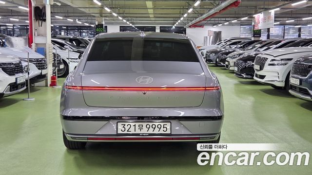 Hyundai Grandeur (GN7) 3.5 LPG 2WD (Taxi) Deluxe 2023 — фото 6