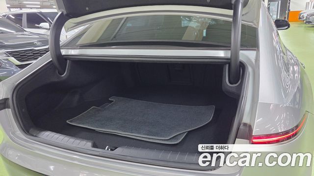 Hyundai Grandeur (GN7) 3.5 LPG 2WD (Taxi) Deluxe 2023 — фото 8