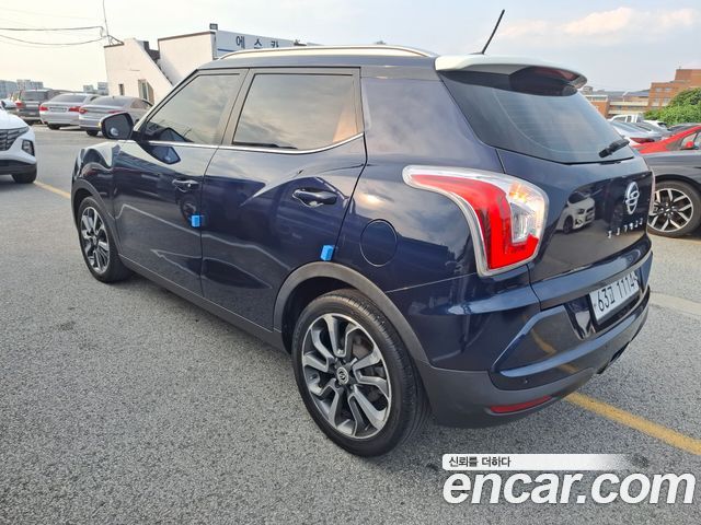 KG Mobility (SsangYong) Tivoli LX 2WD HI-DLX 2016 — фото 2