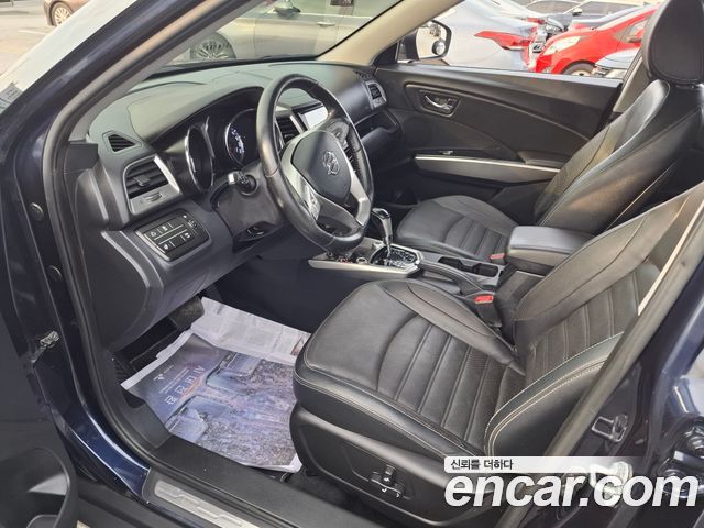 KG Mobility (SsangYong) Tivoli LX 2WD HI-DLX 2016 — фото 9