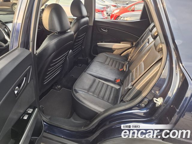 KG Mobility (SsangYong) Tivoli LX 2WD HI-DLX 2016 — фото 10