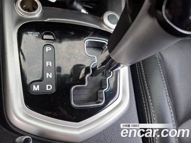 KG Mobility (SsangYong) Tivoli LX 2WD HI-DLX 2016 — фото 16