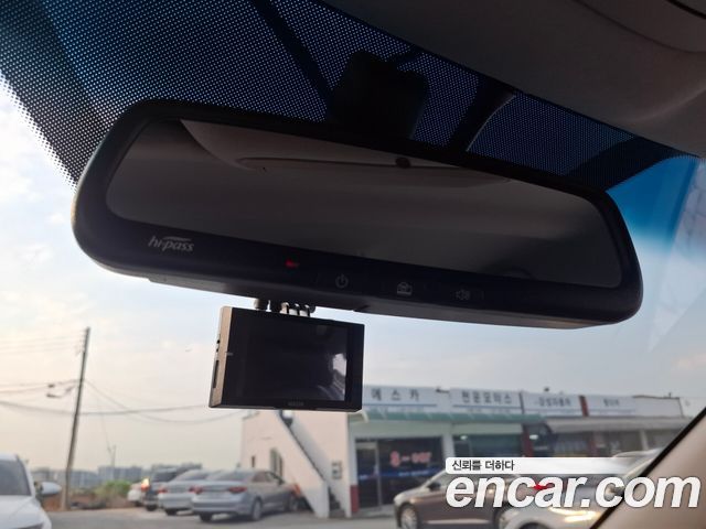 KG Mobility (SsangYong) Tivoli LX 2WD HI-DLX 2016 — фото 17