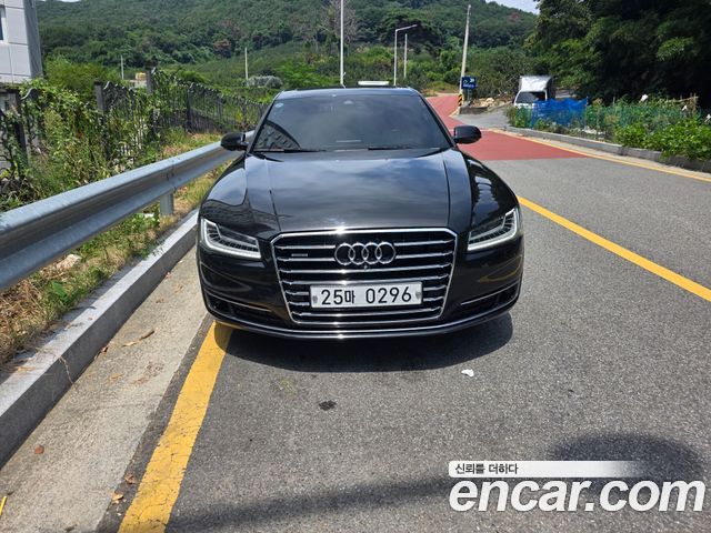 Audi A8 50 TDI Quattro Design LWB D4