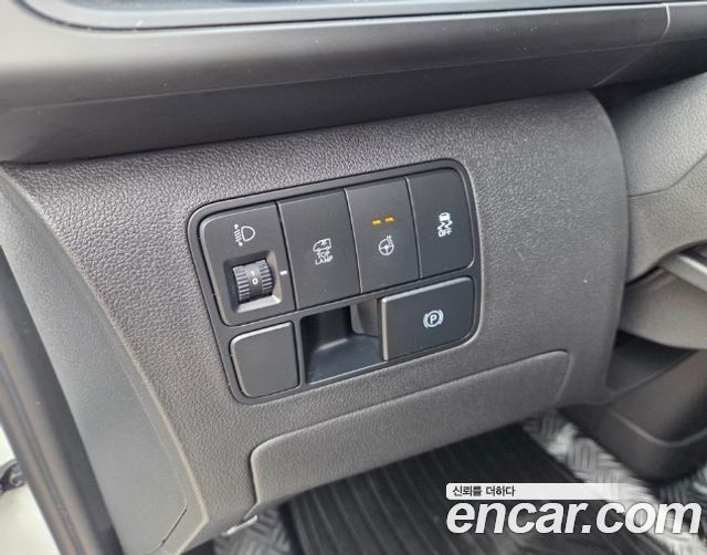 Hyundai ST1 Cargo Freezer Container Premium 2026 — фото 17