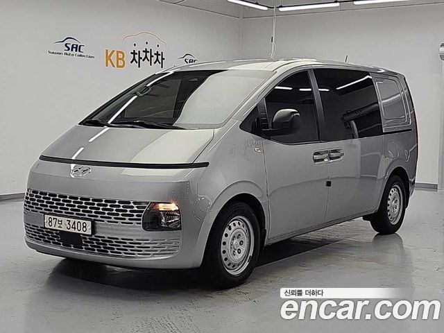 Hyundai Staria Cargo 5-Seater Smart 2022 — фото 1