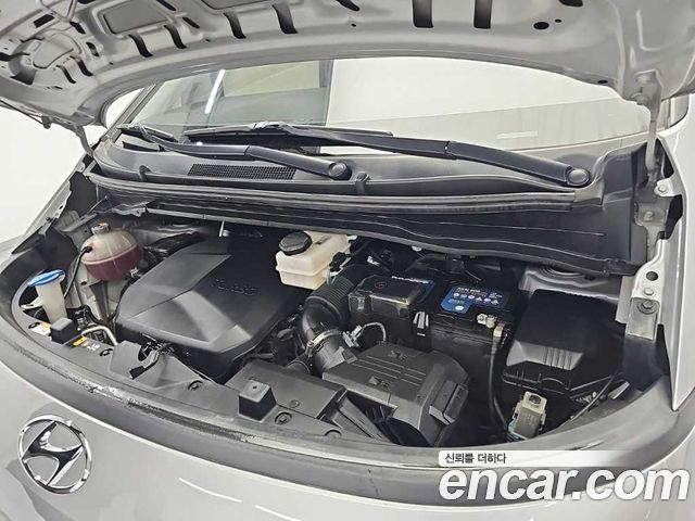 Hyundai Staria Cargo 5-Seater Smart 2022 — фото 5