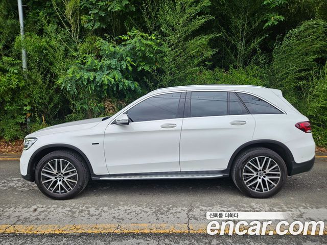 Mercedes-Benz GLC-Class (X253) GLC300e 4MATIC 2021 — фото 3