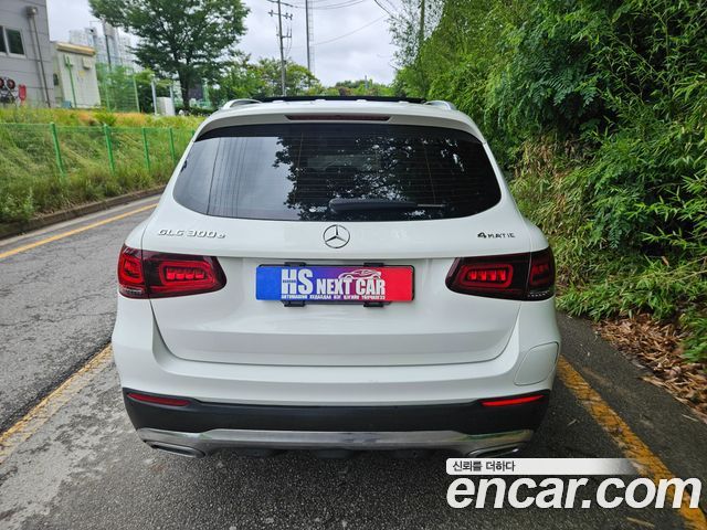 Mercedes-Benz GLC-Class (X253) GLC300e 4MATIC 2021 — фото 4