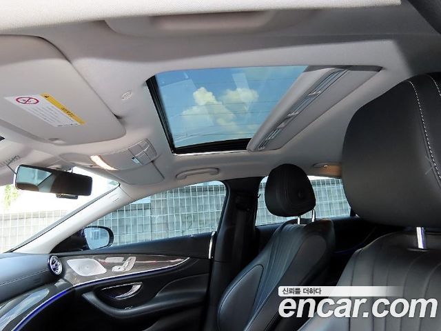 Mercedes-Benz CLS-Class (C257) CLS300d AMG Line 2019 — фото 20