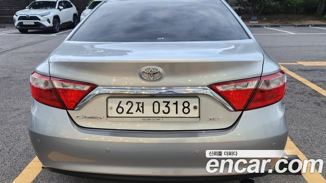 Toyota Camry (XV70) 2.5 2017 — фото 5
