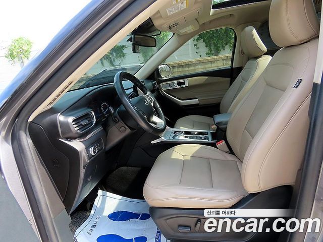 Ford Explorer (VI) 2.3 LimIted 4WD 2021 — фото 5
