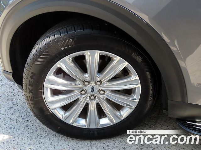 Ford Explorer (VI) 2.3 LimIted 4WD 2021 — фото 24