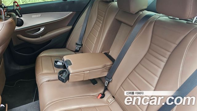Mercedes-Benz E-Class (W213) E250 Avantgarde 2020 — фото 15