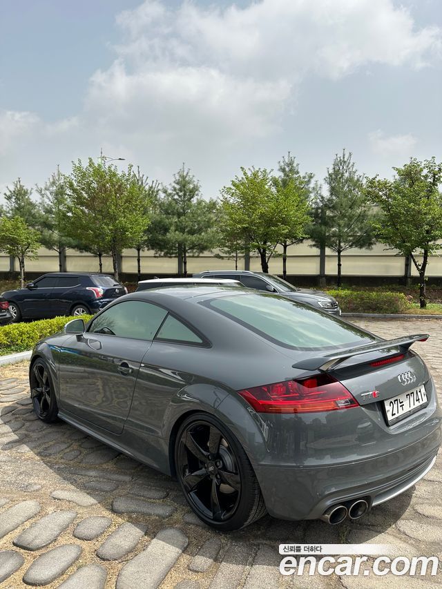 Audi TTS Coupe 2.0 Competition 8J 2014 — фото 2