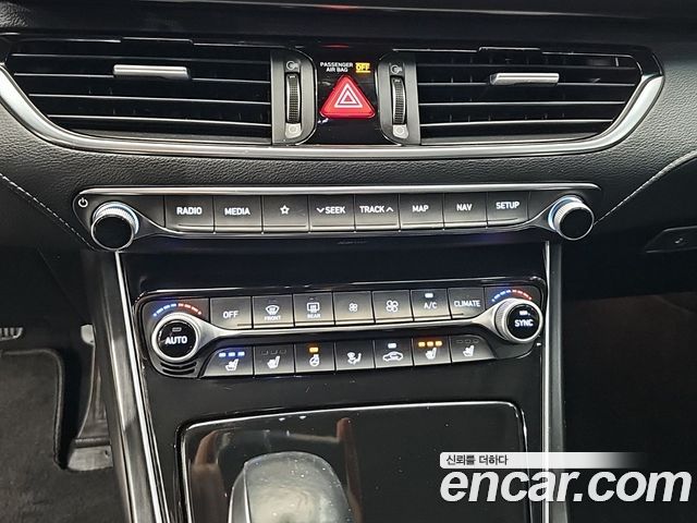 Hyundai Grandeur (IG) 2.4 Premium 2019 — фото 10