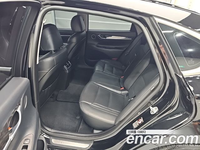 Hyundai Grandeur (IG) 2.4 Premium 2019 — фото 16