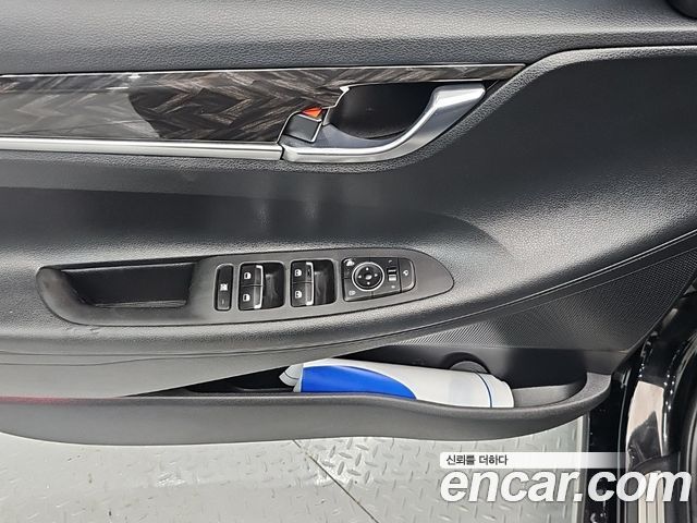 Hyundai Grandeur (IG) 2.4 Premium 2019 — фото 20