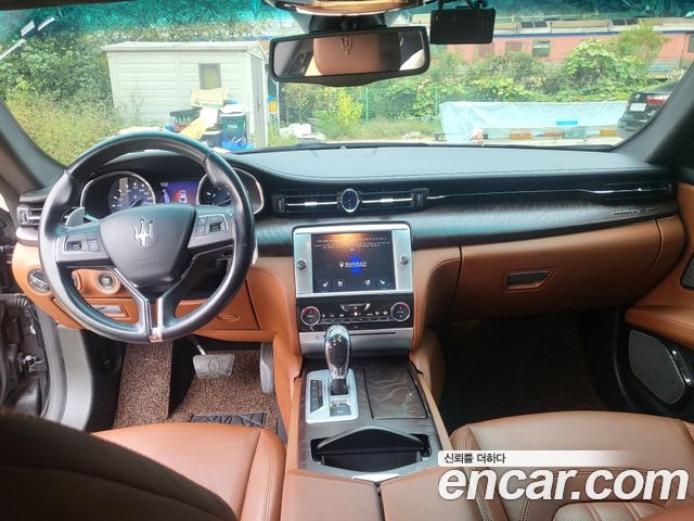 Maserati Quattroporte S Q4 3.0 V6 Granlusso 2016 — фото 8