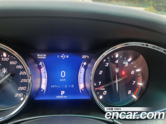 Maserati Quattroporte S Q4 3.0 V6 Granlusso 2016 — фото 17