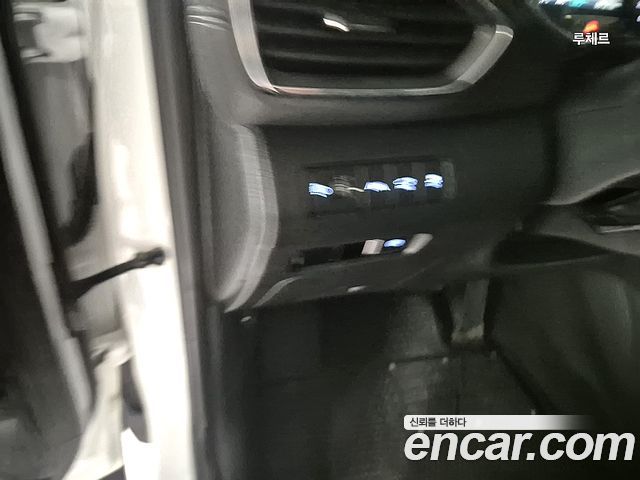Hyundai Santa Fe Diesel 2.2 2WD Premium Choice 2021 — фото 10
