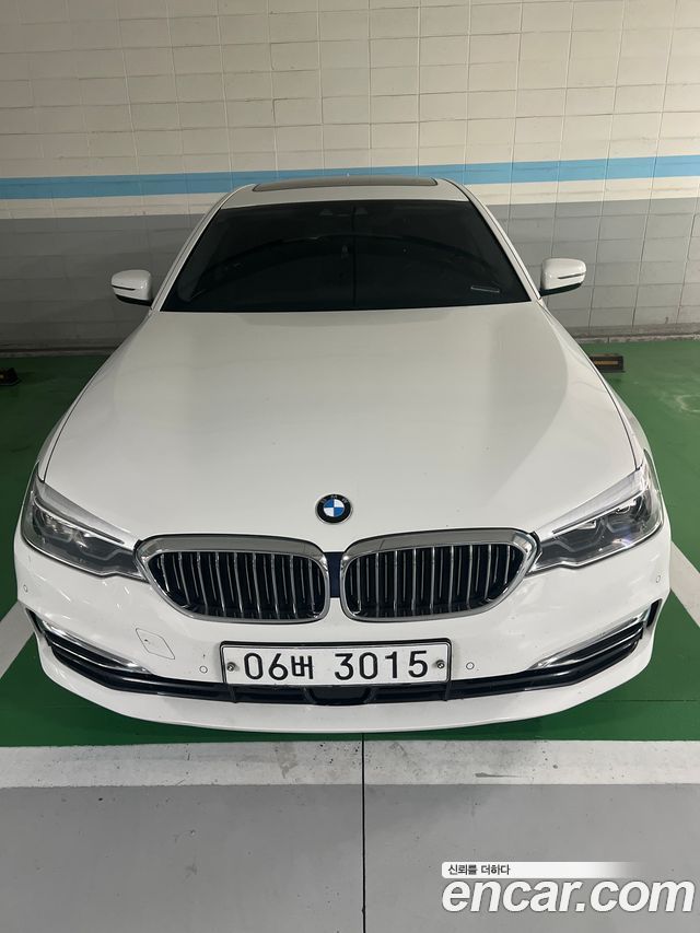 BMW 5 Series (G30) 530i Luxury Plus